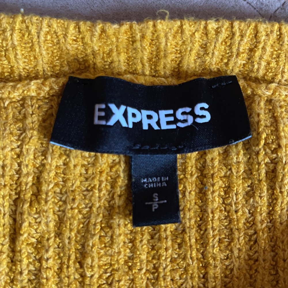 Yellow Express Sweater - Picture 4 of 4